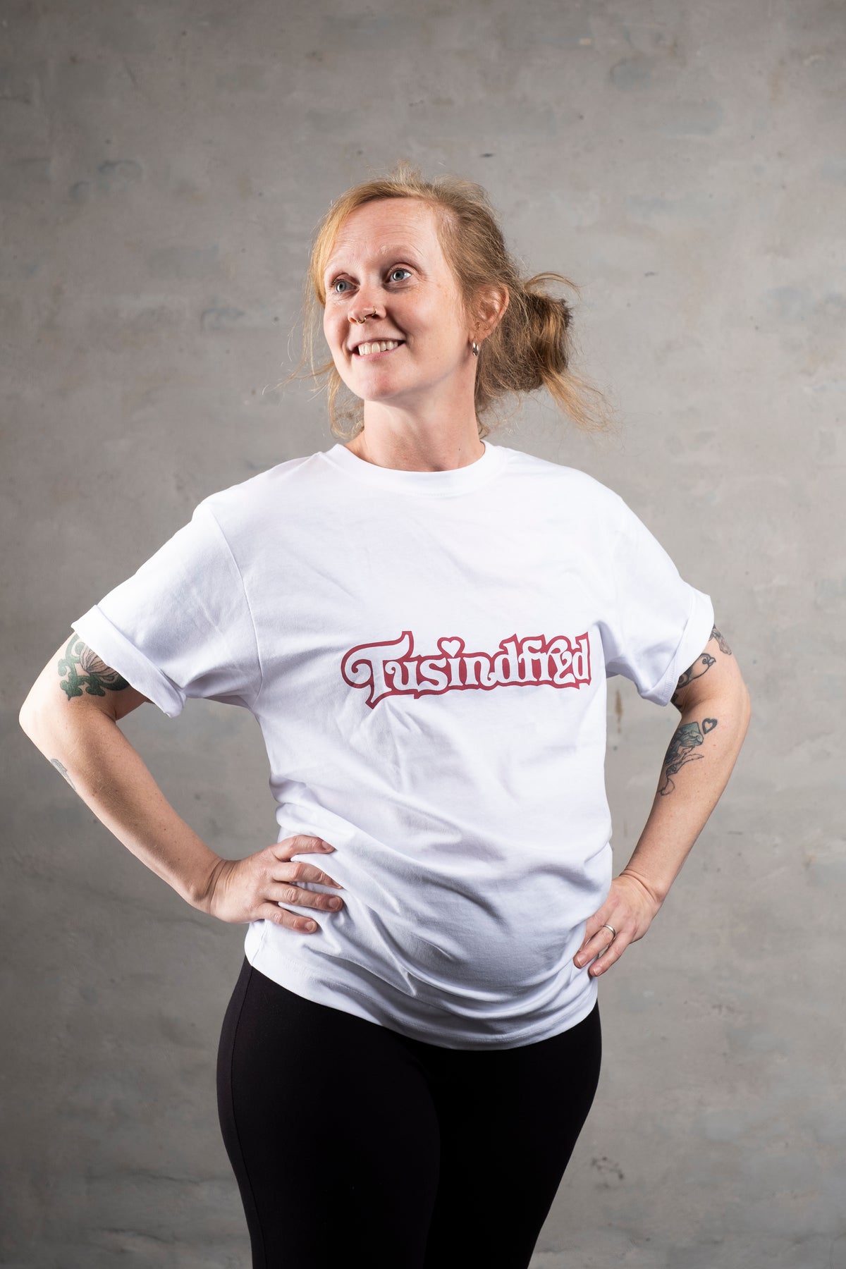 Kortærmet T-Shirt "Tusindfryd" i Farver